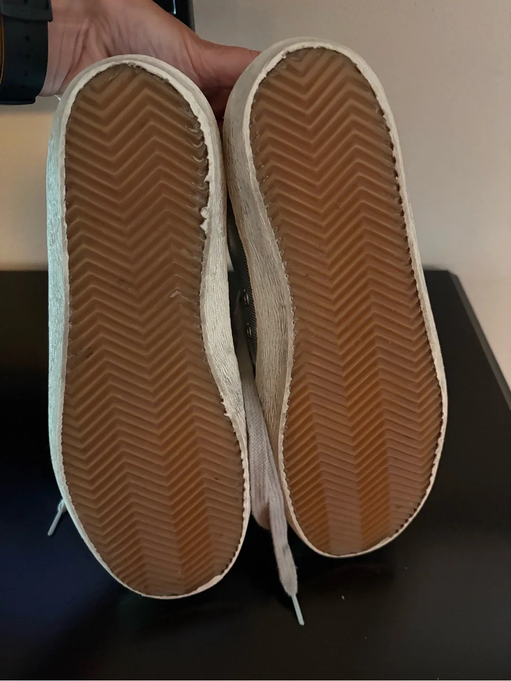 Golden Goose Metallic Silver Low-Top Sneakers with Tan Star